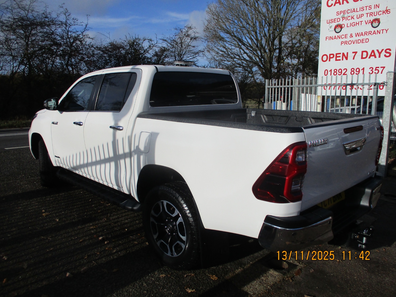 Used Toyota Hilux 2021 for sale - 76567837: Photo 3