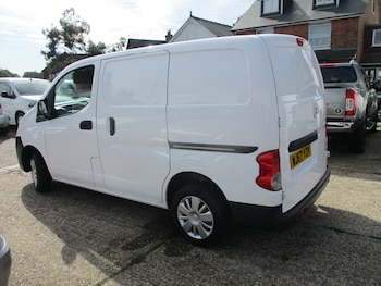 Used Nissan NV200 2017 for sale - 79616929: Photo