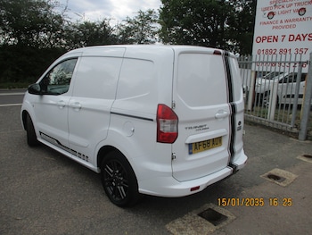 Used Ford Transit Courier 2018 for sale - 75197266: Photo