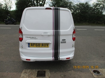 Used Ford Transit Courier 2018 for sale - 75197266: Photo