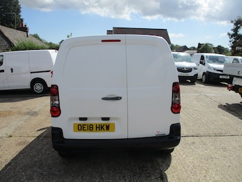 Used Peugeot Partner 2018 for sale - 79433703: Photo
