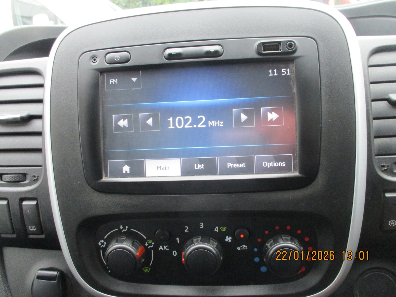 Used Vauxhall Vivaro 2014 for sale - 77284099: Photo 16