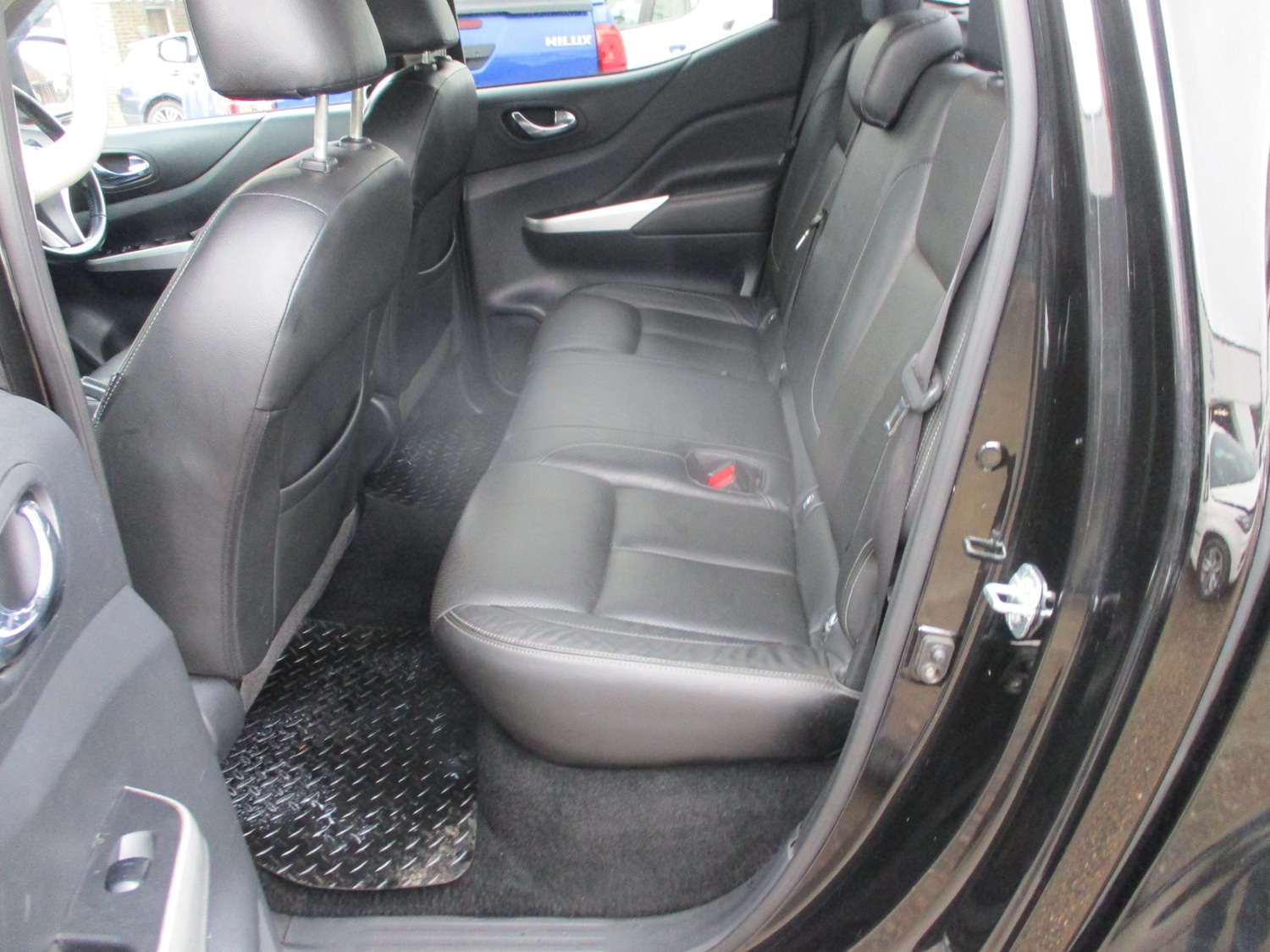 Used Nissan Navara 2016 for sale - 77812978: Photo 22