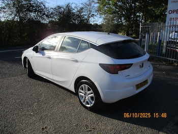 Used Vauxhall Astra 2015 for sale - 76184062: Photo 3