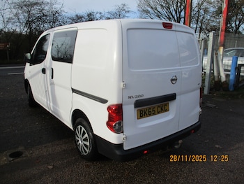 Used Nissan NV200 2015 for sale - 76736597: Photo