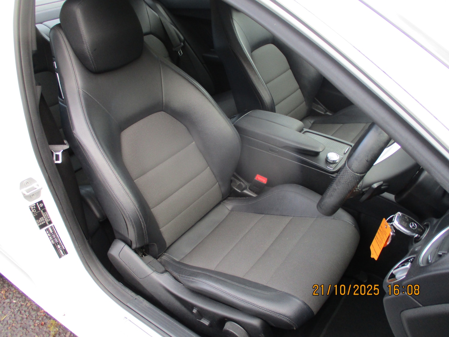 Used Mercedes-Benz C Class 2012 for sale - 76332309: Photo 27