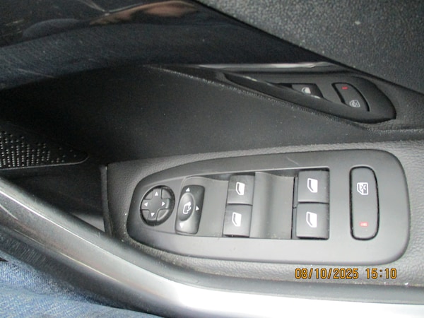Used Peugeot 208 2014 for sale - 76207731: Photo 22
