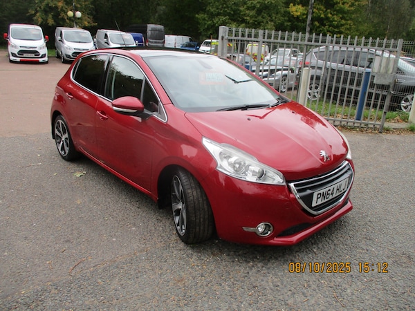 Used Peugeot 208 2014 for sale - 76207731: Photo 7