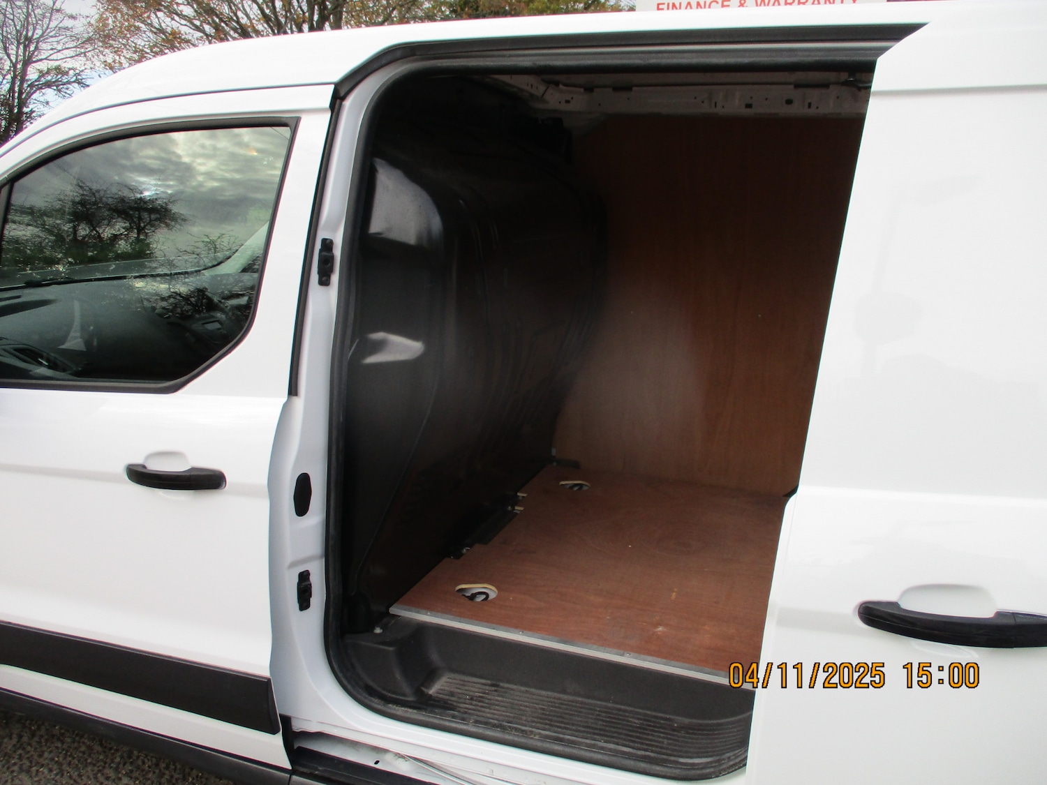 Used Ford Transit Connect 2017 for sale - 76464541: Photo 18