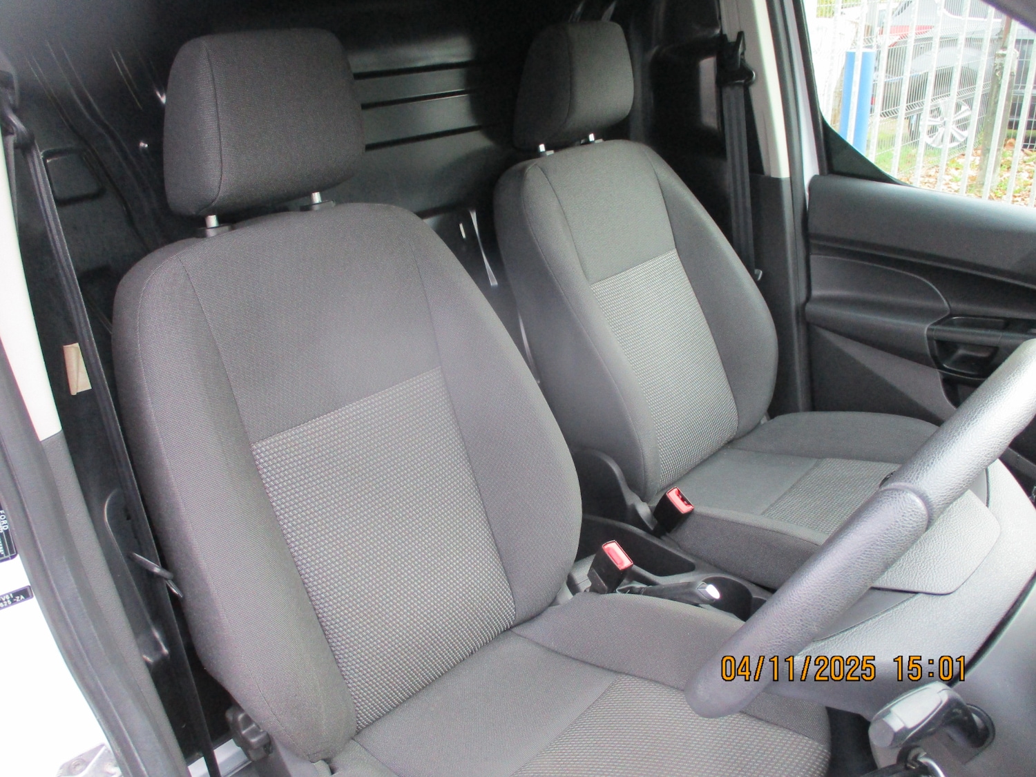 Used Ford Transit Connect 2017 for sale - 76464541: Photo 24