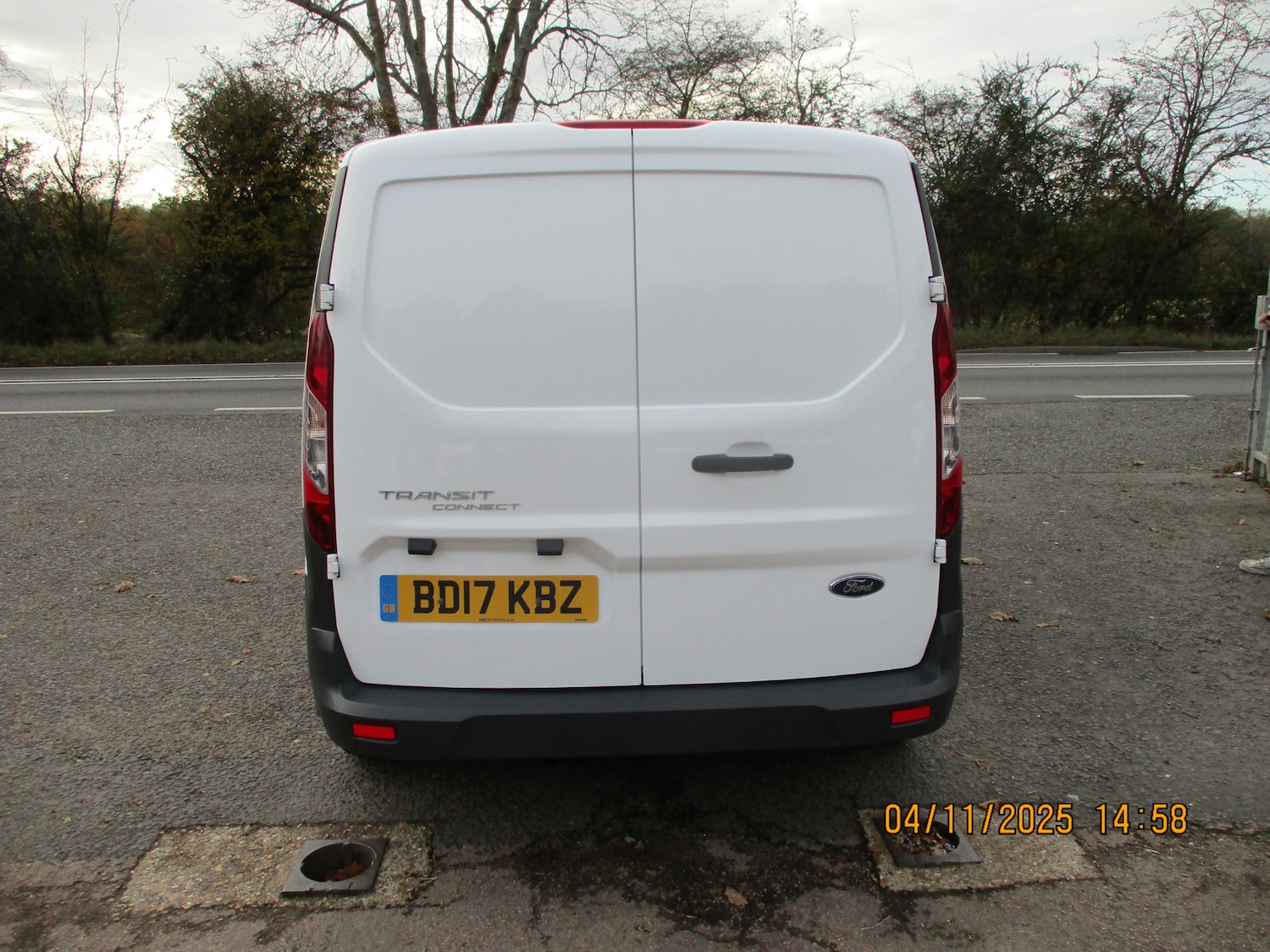 Used Ford Transit Connect 2017 for sale - 76464541: Photo 4