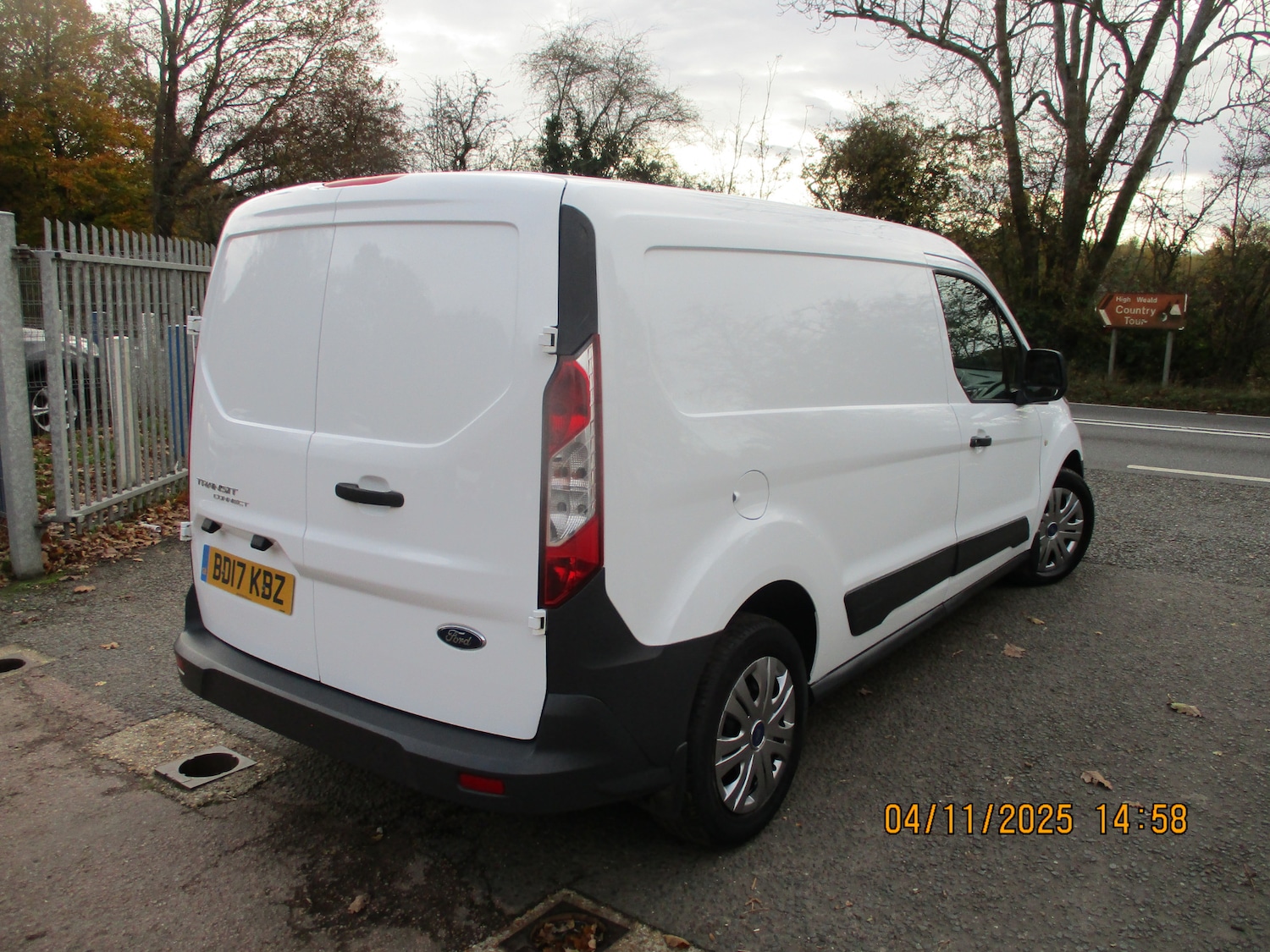 Used Ford Transit Connect 2017 for sale - 76464541: Photo 5