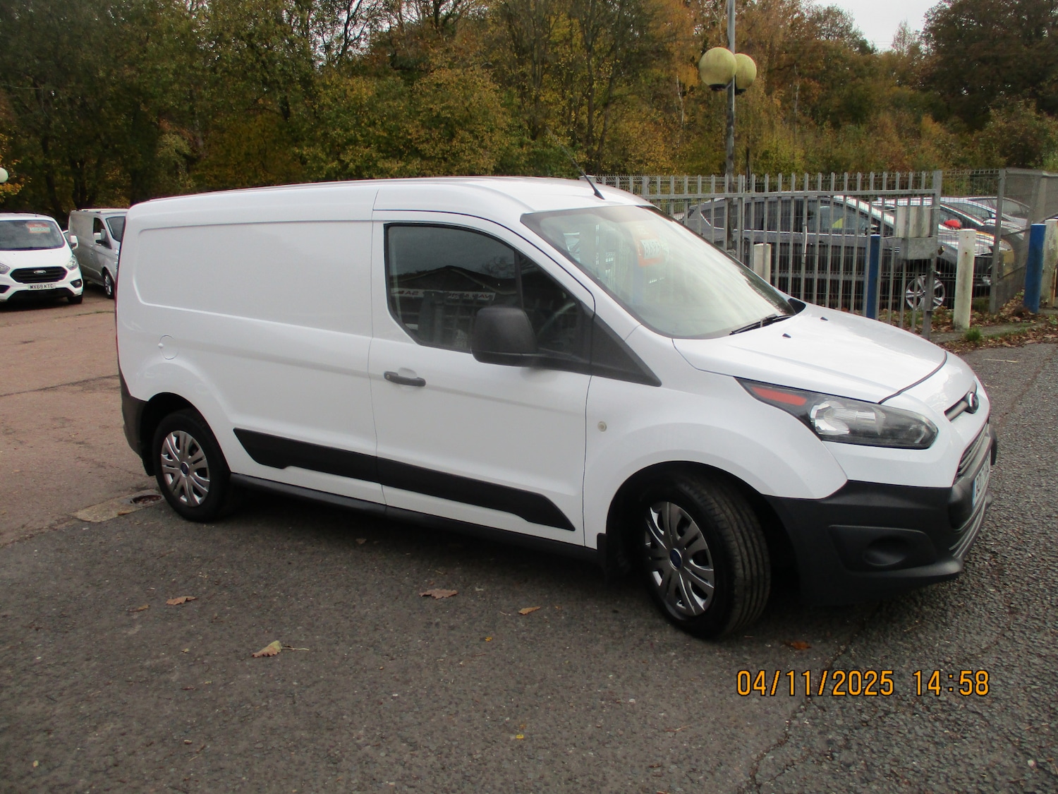 Used Ford Transit Connect 2017 for sale - 76464541: Photo 6