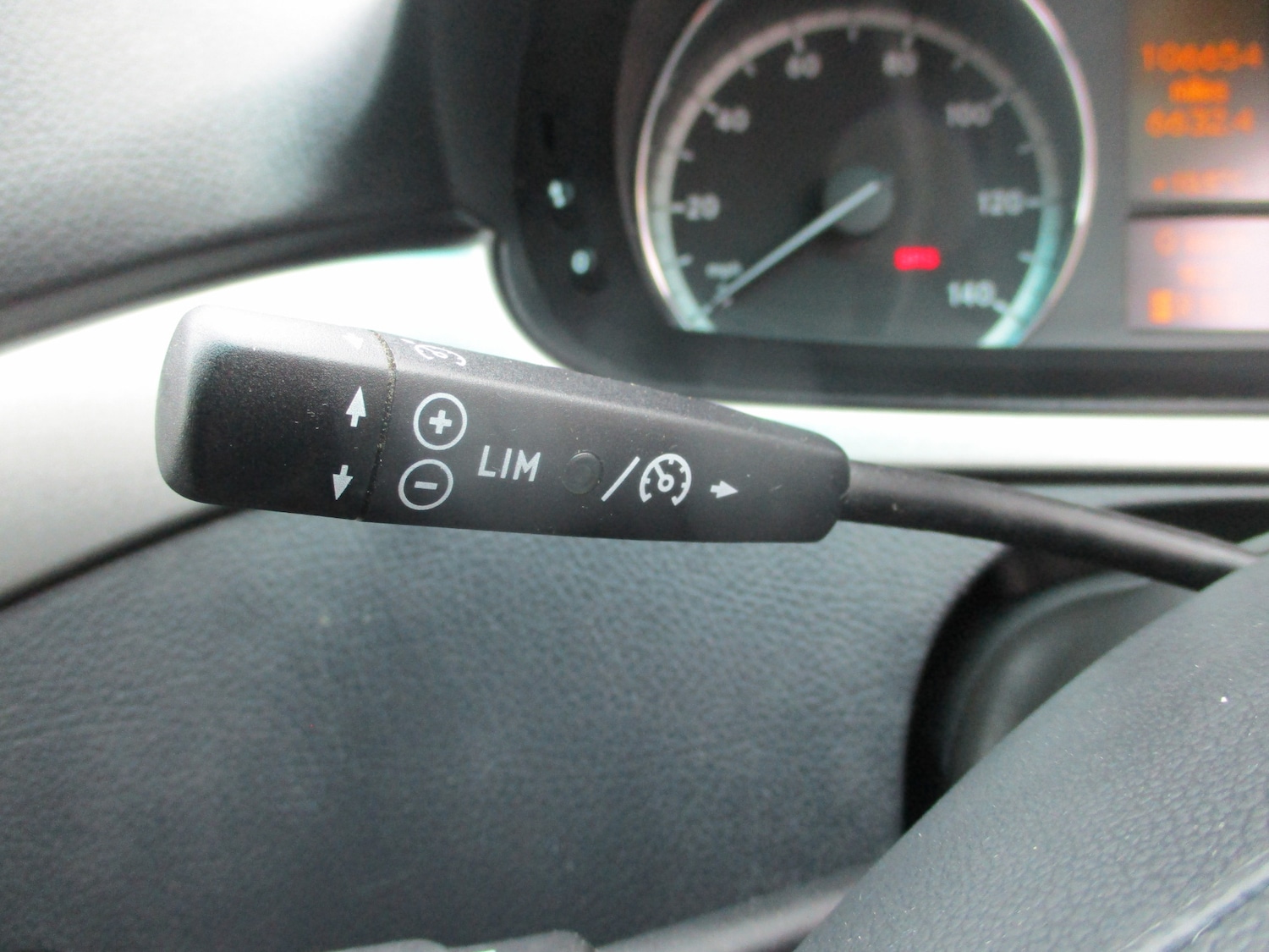 Used Mercedes-Benz Vito 2011 for sale - 77847456: Photo 16