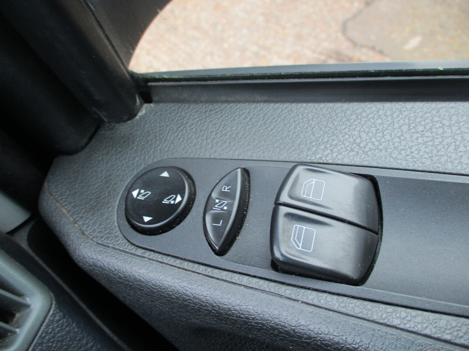 Used Mercedes-Benz Vito 2011 for sale - 77847456: Photo 18