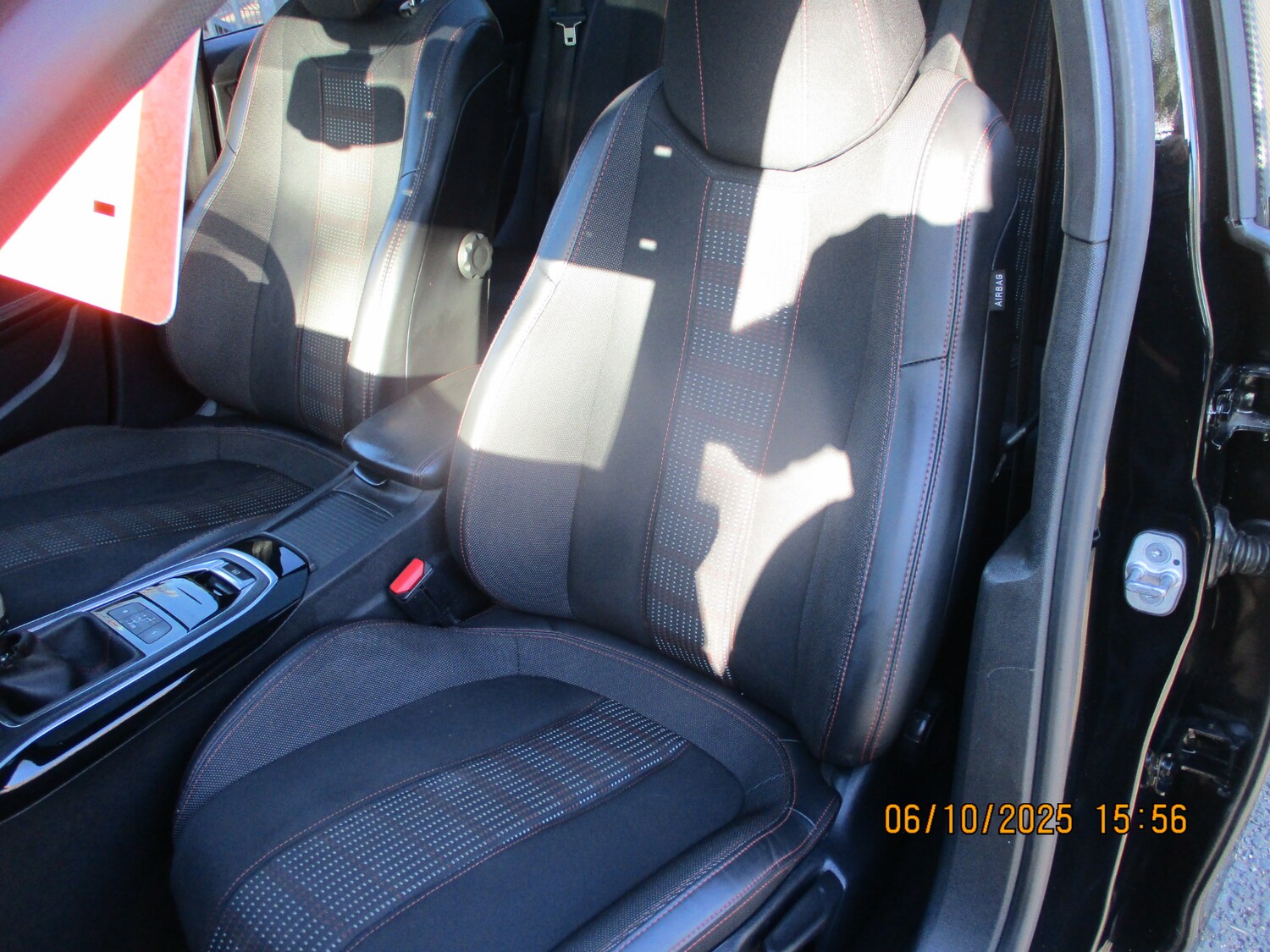 Used Peugeot 308 2018 for sale - 76184075: Photo 13