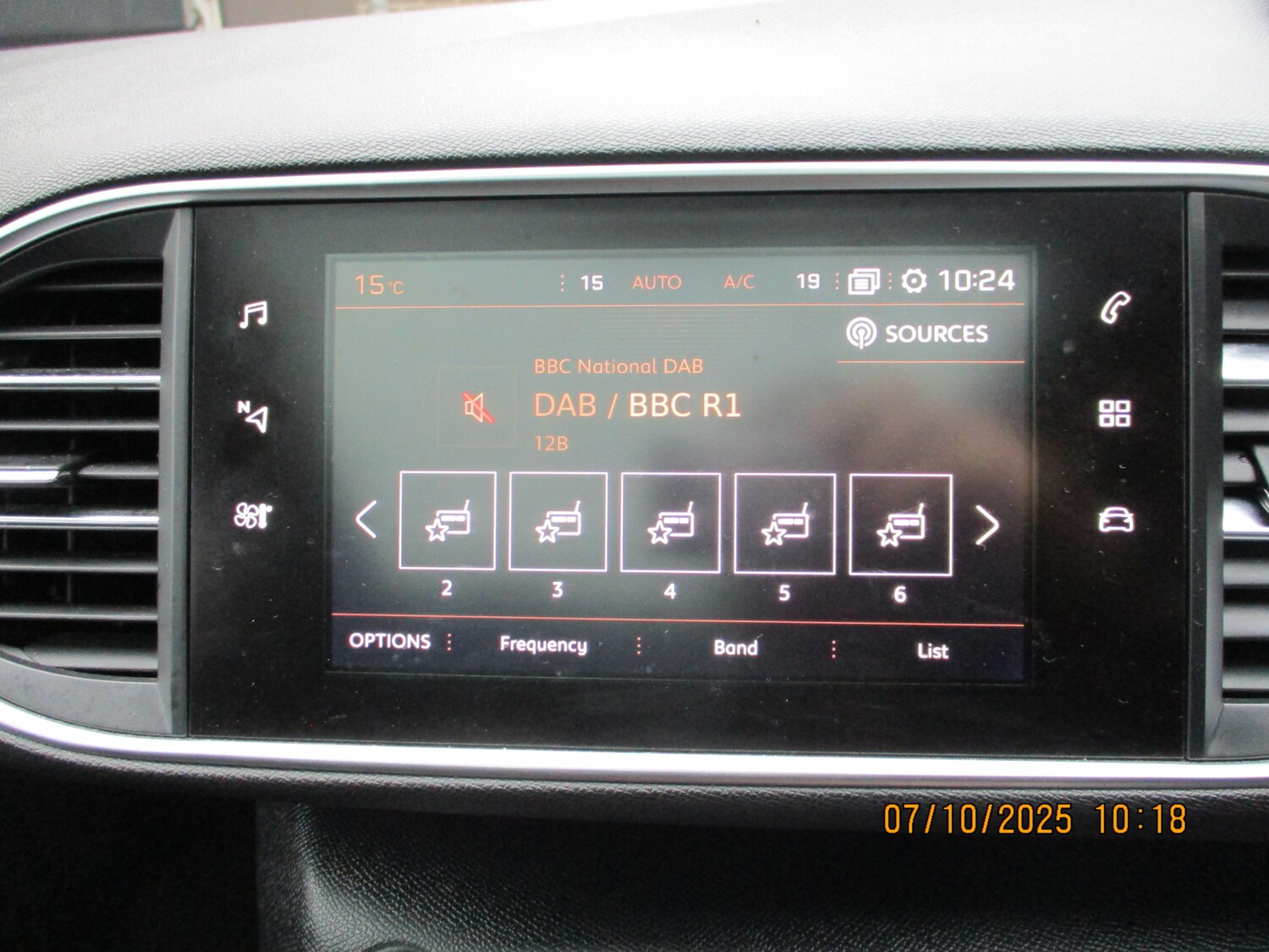 Used Peugeot 308 2018 for sale - 76184075: Photo 16