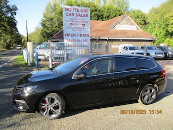 Used Peugeot 308 2018 for sale - 76184075: Photo 2