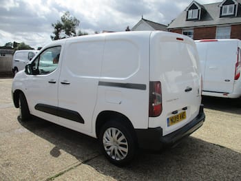 Used Peugeot Partner 2019 for sale - 79664749: Photo