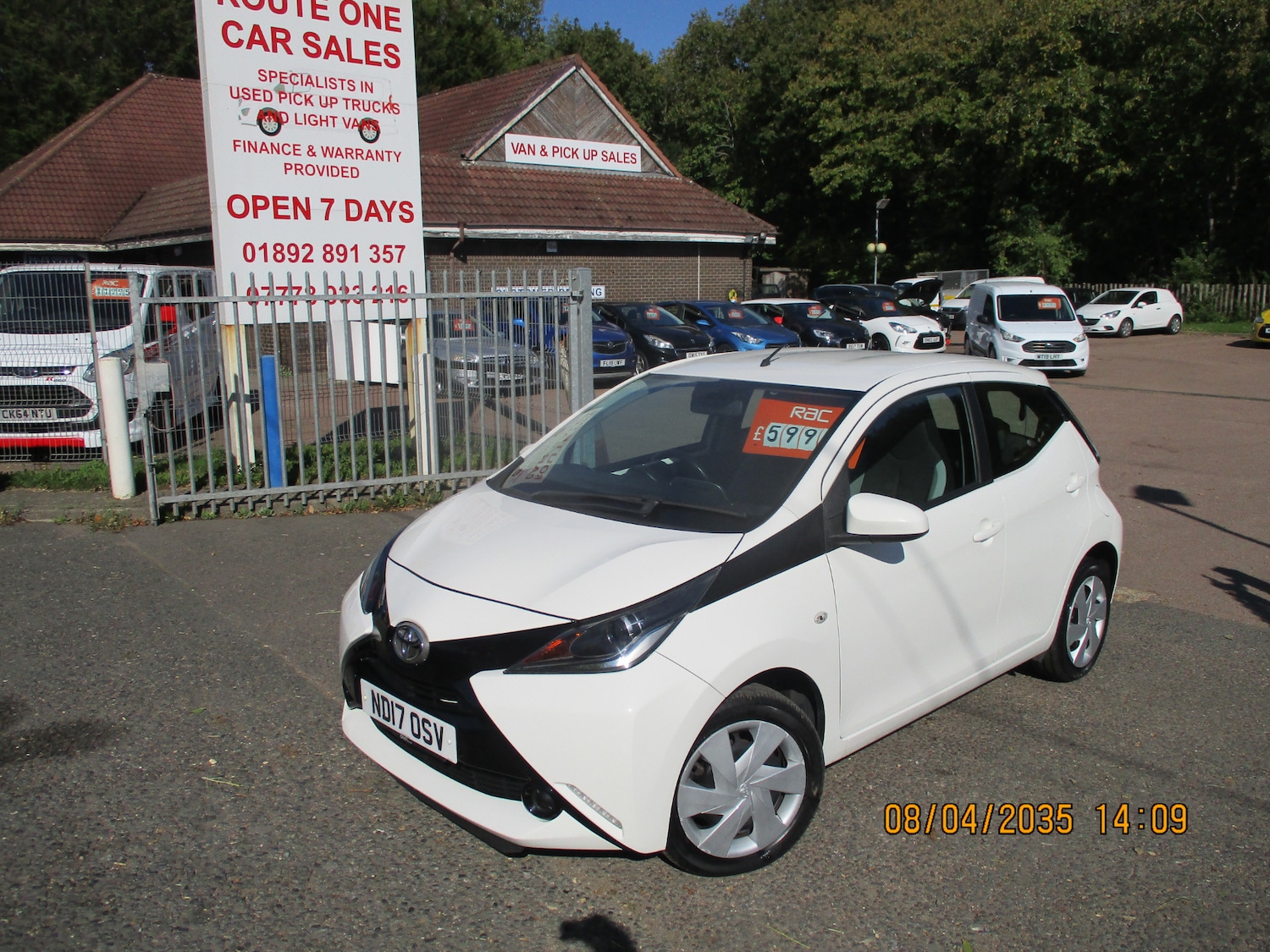 Used Toyota AYGO 2017 for sale - 76115410: Photo 1