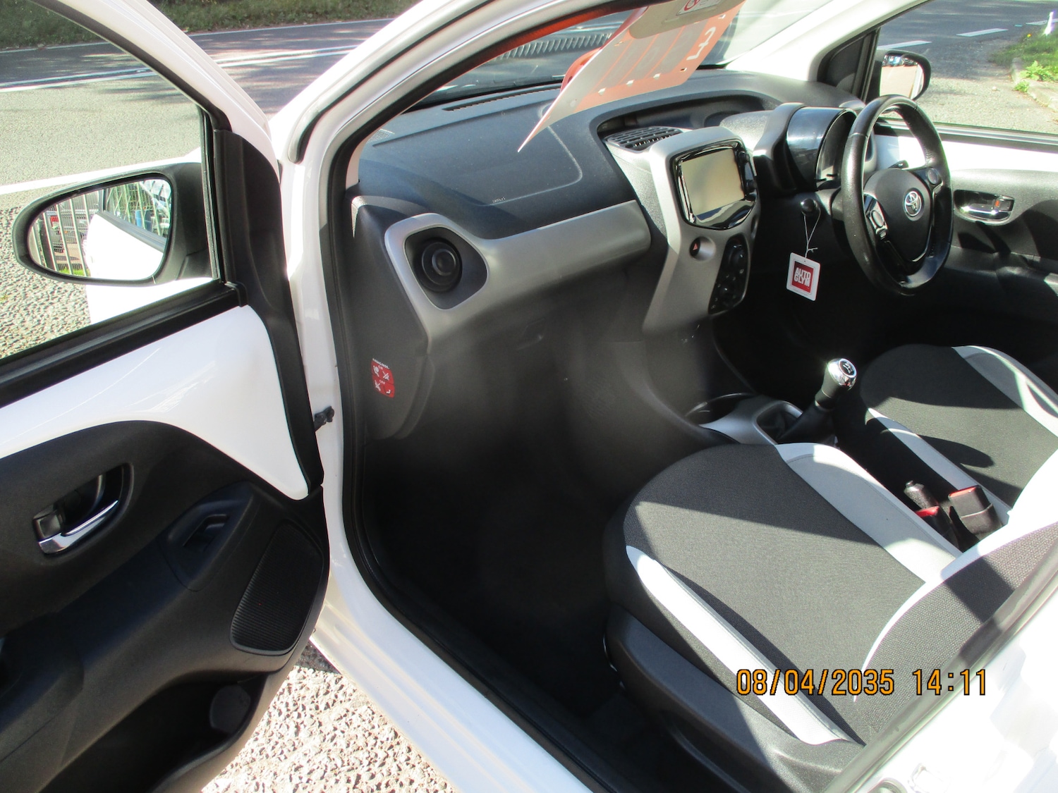 Used Toyota AYGO 2017 for sale - 76115410: Photo 11