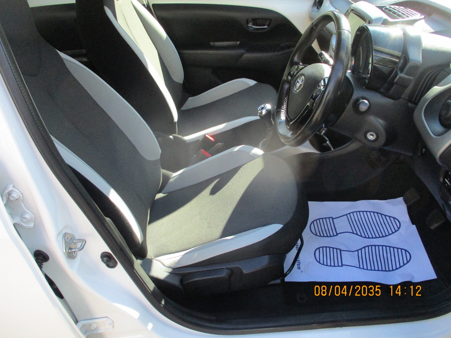 Used Toyota AYGO 2017 for sale - 76115410: Photo 25