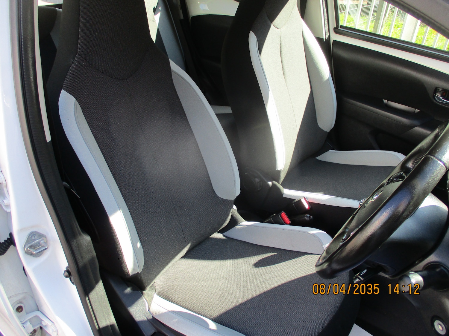 Used Toyota AYGO 2017 for sale - 76115410: Photo 26