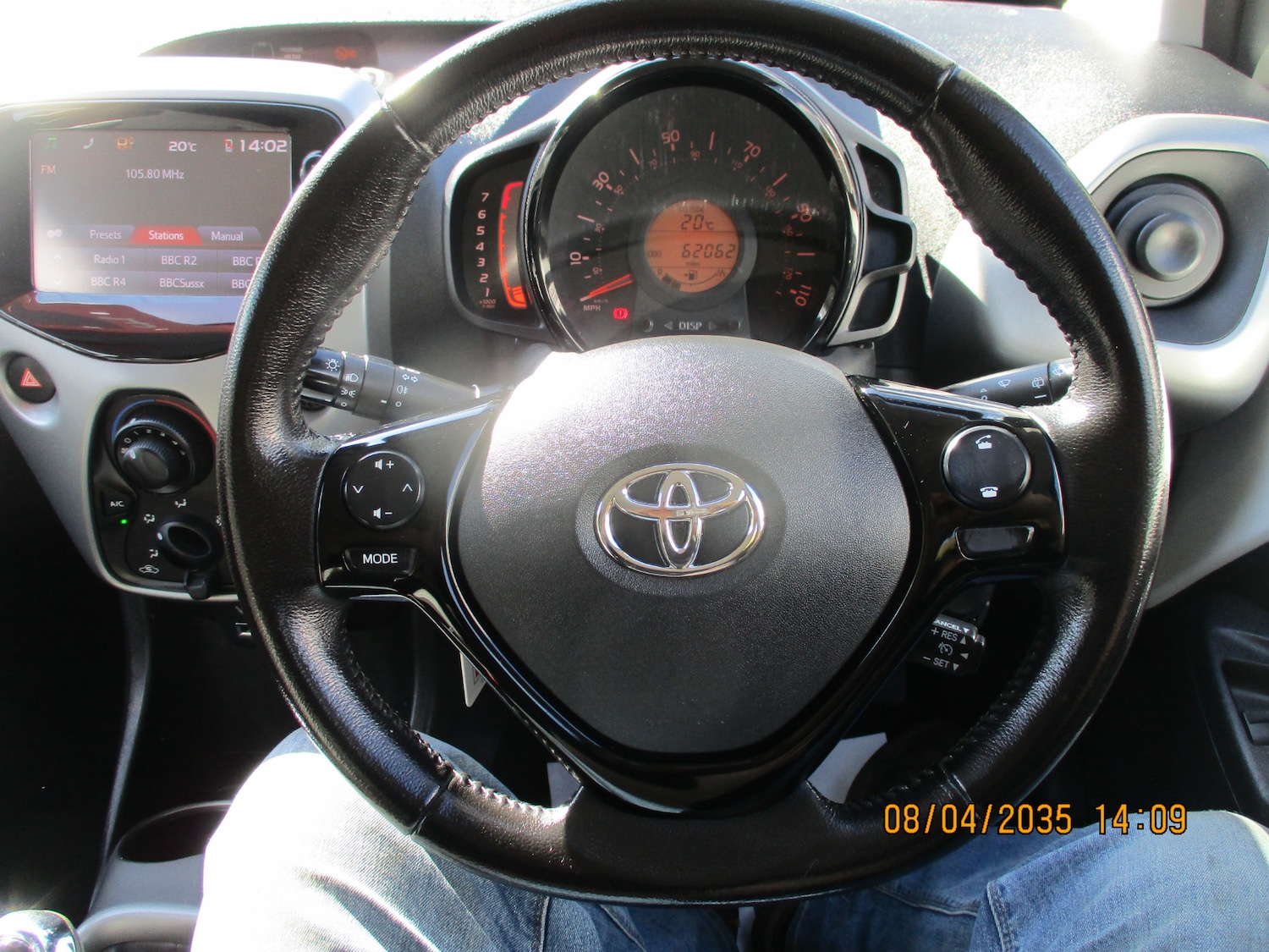 Used Toyota AYGO 2017 for sale - 76115410: Photo 28