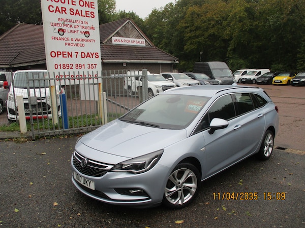 Used Vauxhall Astra 2017 for sale - 76165286: Photo 1