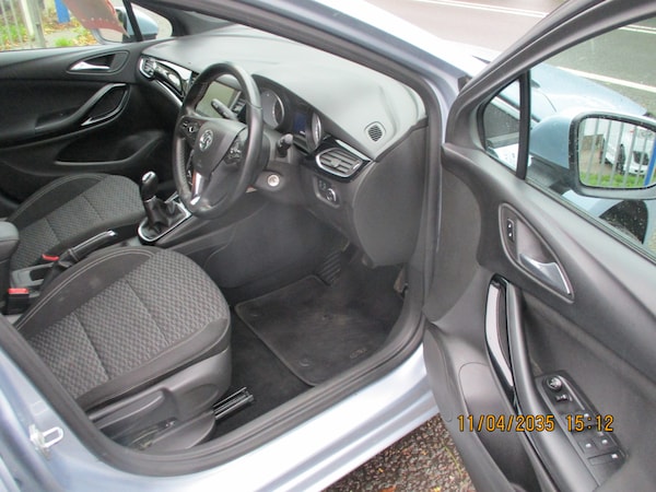 Used Vauxhall Astra 2017 for sale - 76165286: Photo 25