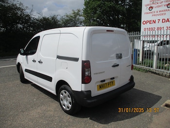 Used Peugeot Partner 2017 for sale - 75361845: Photo
