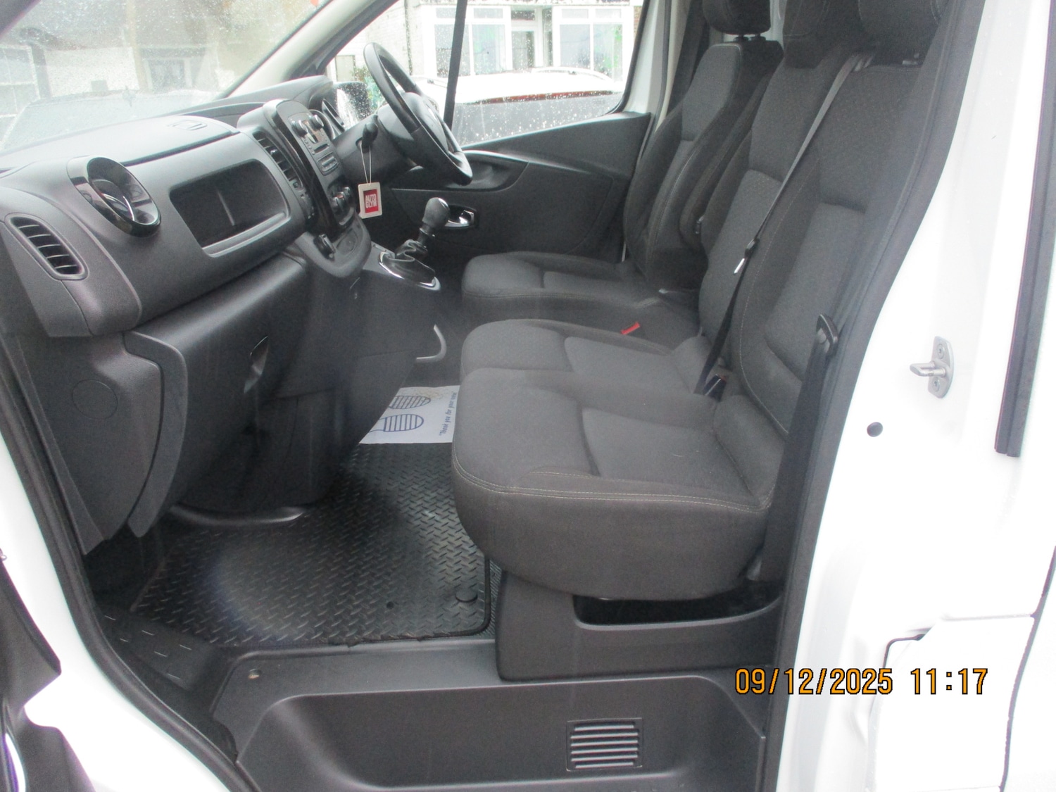 Used Vauxhall Vivaro 2018 for sale - 76891552: Photo 10