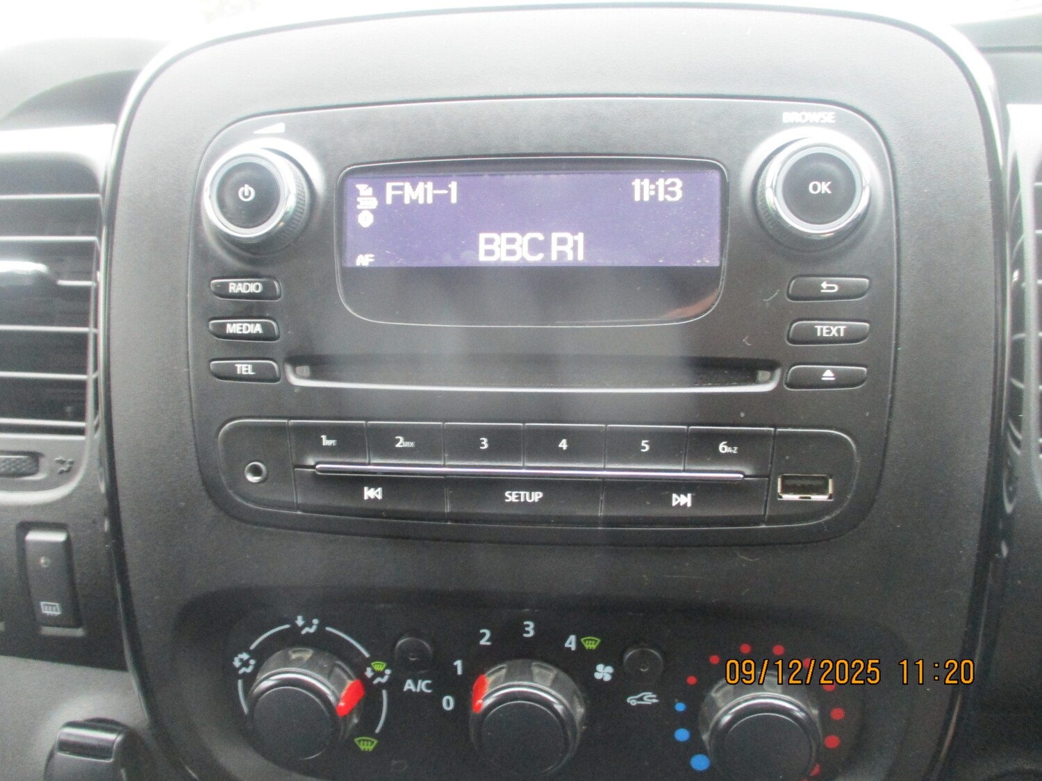 Used Vauxhall Vivaro 2018 for sale - 76891552: Photo 14