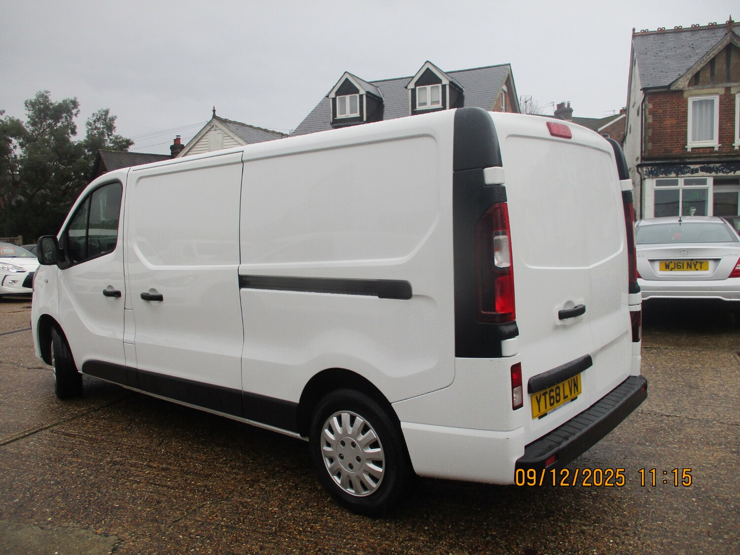 Used Vauxhall Vivaro 2018 for sale - 76891552: Photo 3