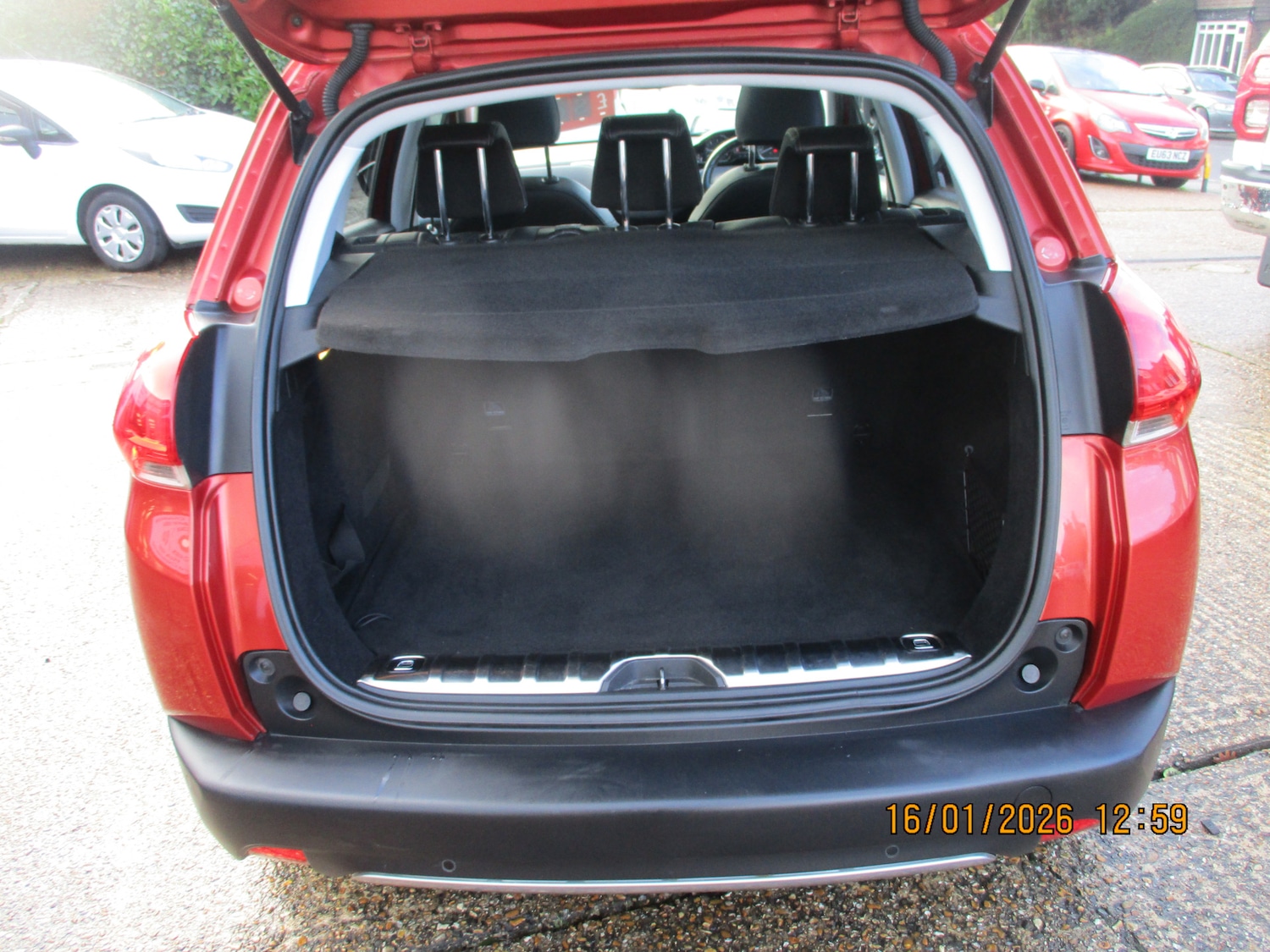 Used Peugeot 2008 2016 for sale - 77228289: Photo 25