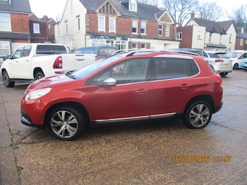 Used Peugeot 2008 2016 for sale - 77228289: Photo
