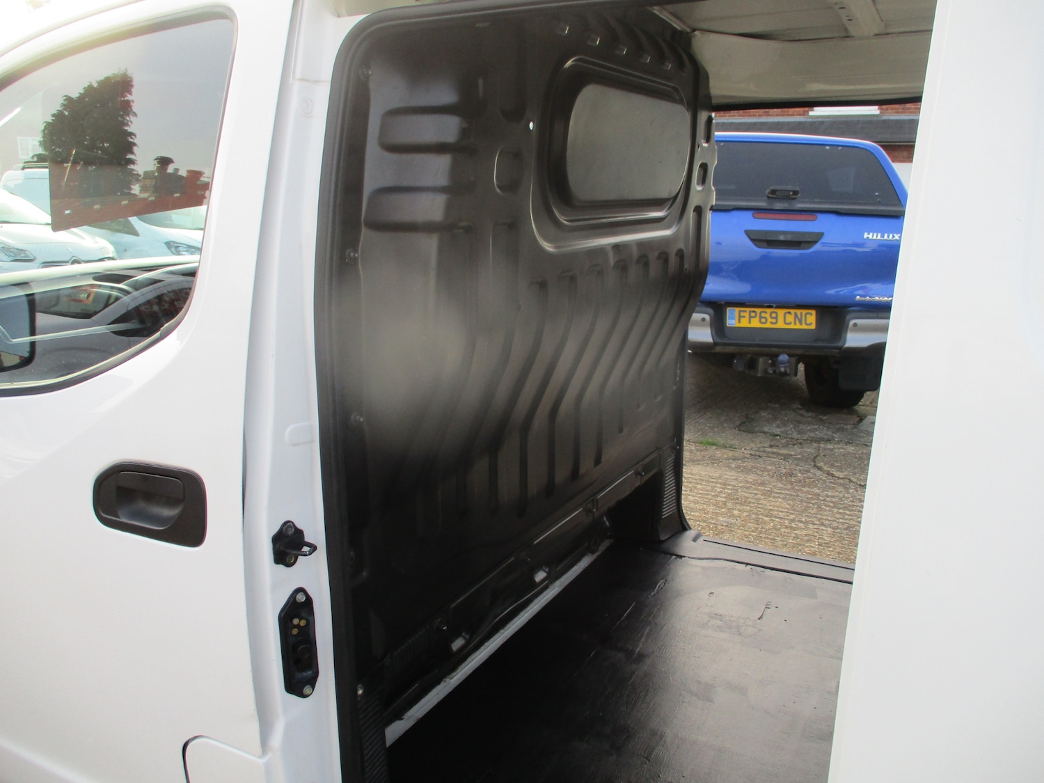 Used Nissan NV200 2016 for sale - 77767013: Photo 19