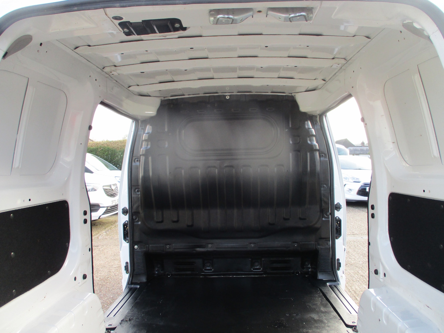 Used Nissan NV200 2016 for sale - 77767013: Photo 22