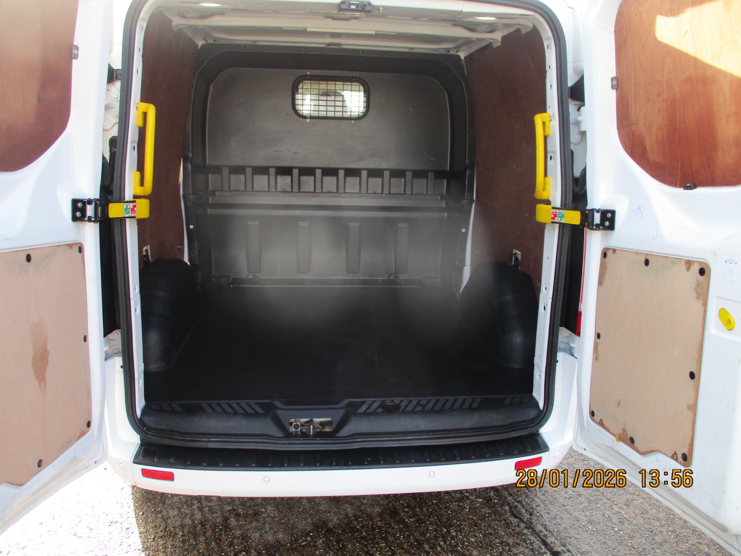 Used Ford Transit Custom 2022 for sale - 77357509: Photo 26