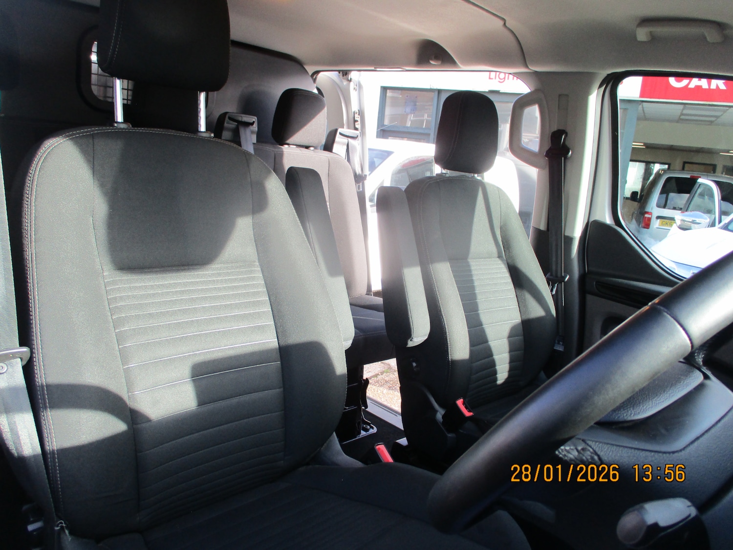 Used Ford Transit Custom 2022 for sale - 77357509: Photo 31