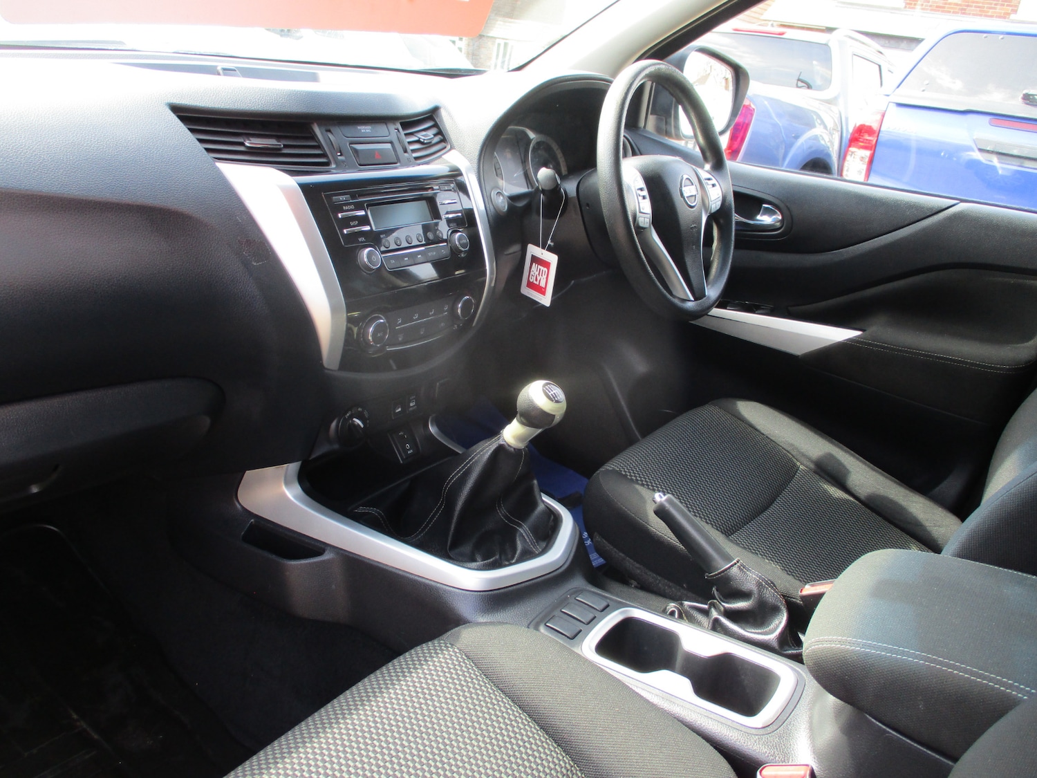 Used Nissan Navara 2016 for sale - 78197760: Photo 11