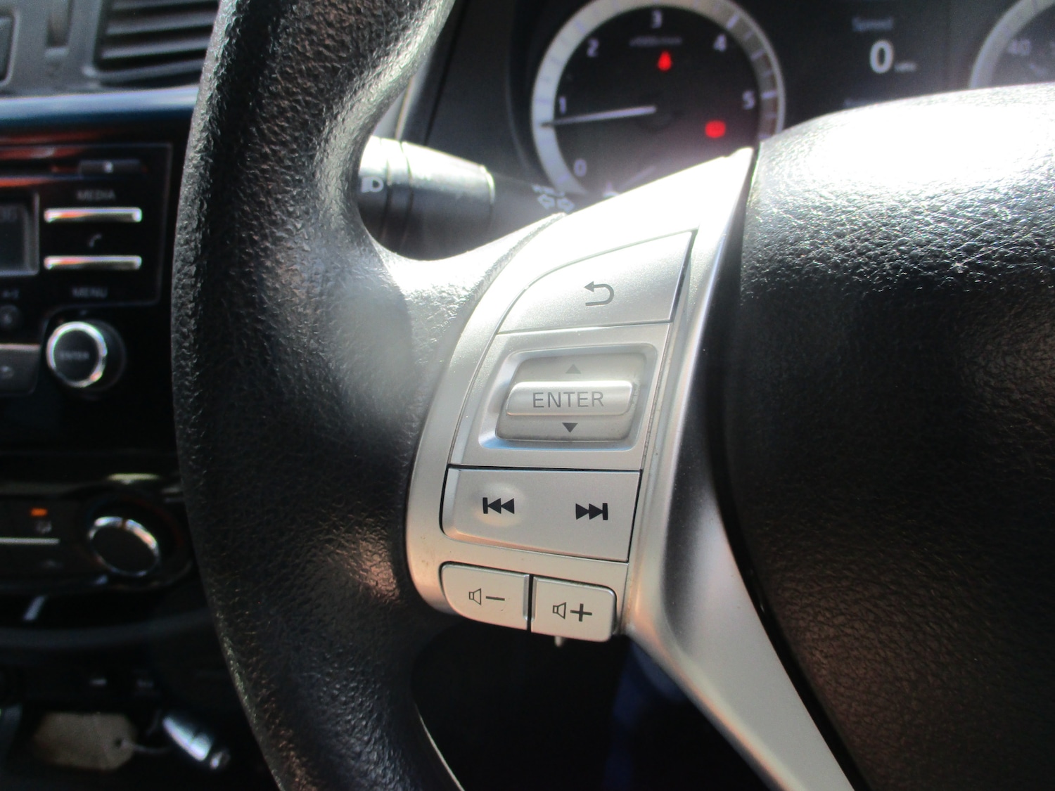 Used Nissan Navara 2016 for sale - 78197760: Photo 26