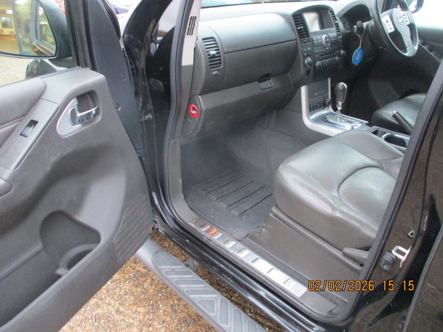 Used Nissan Navara 2014 for sale - 77409669: Photo 11