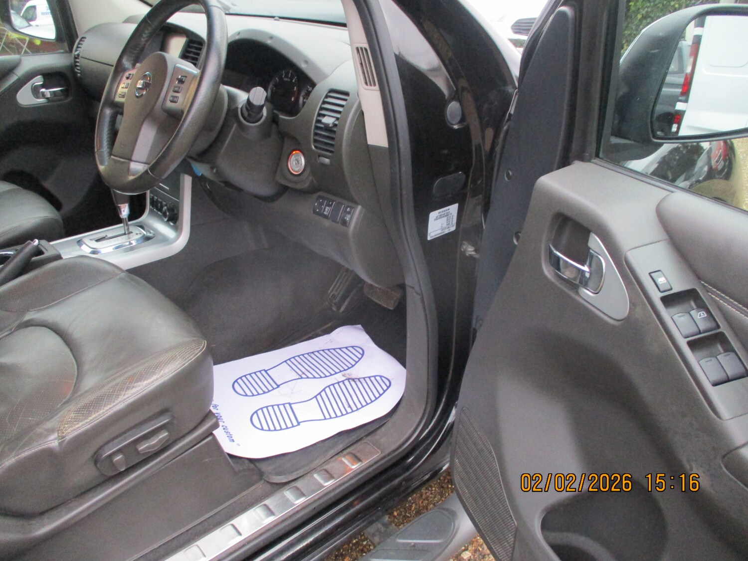 Used Nissan Navara 2014 for sale - 77409669: Photo 25