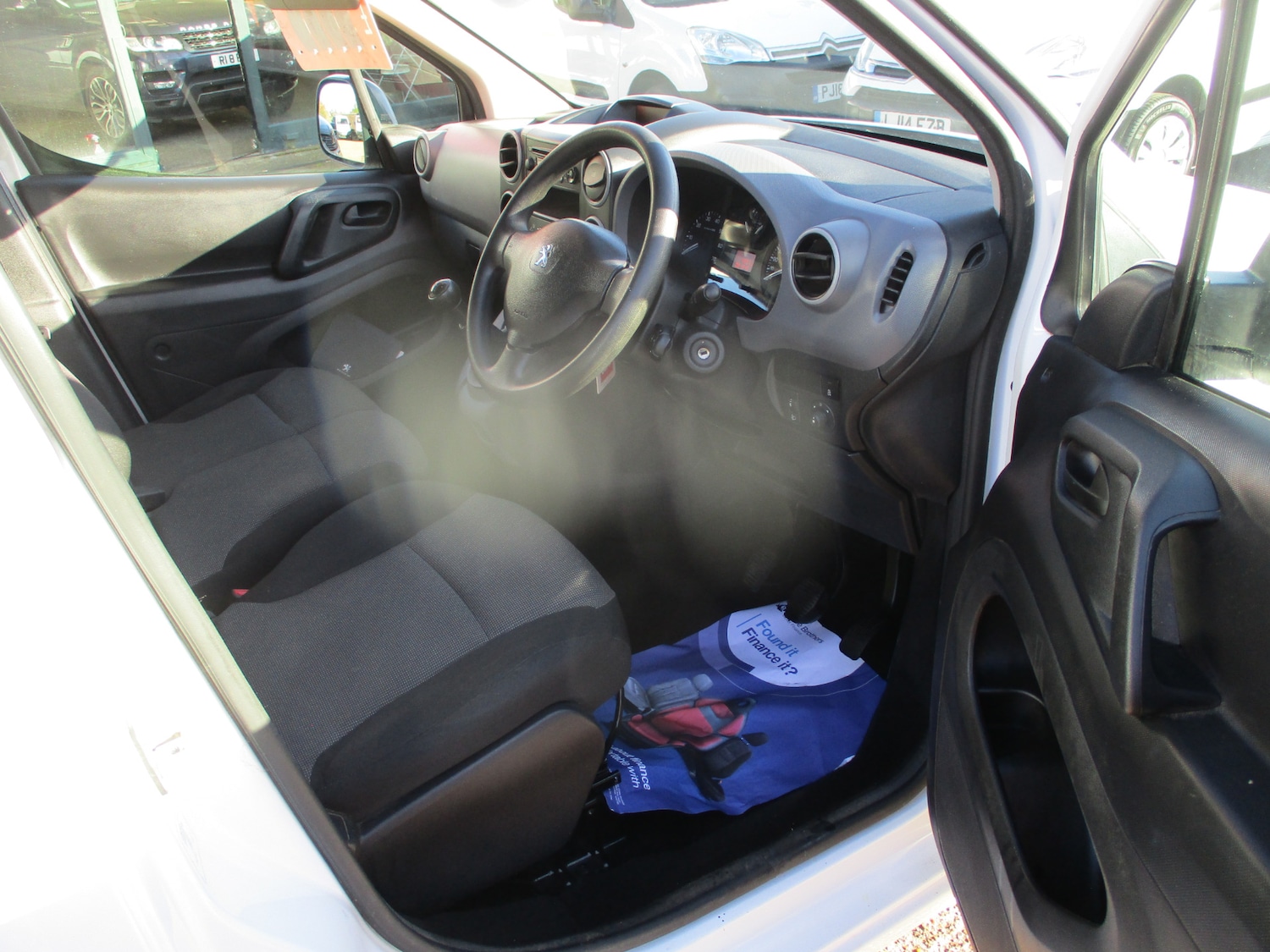 Used Peugeot Partner 2018 for sale - 77918317: Photo 25