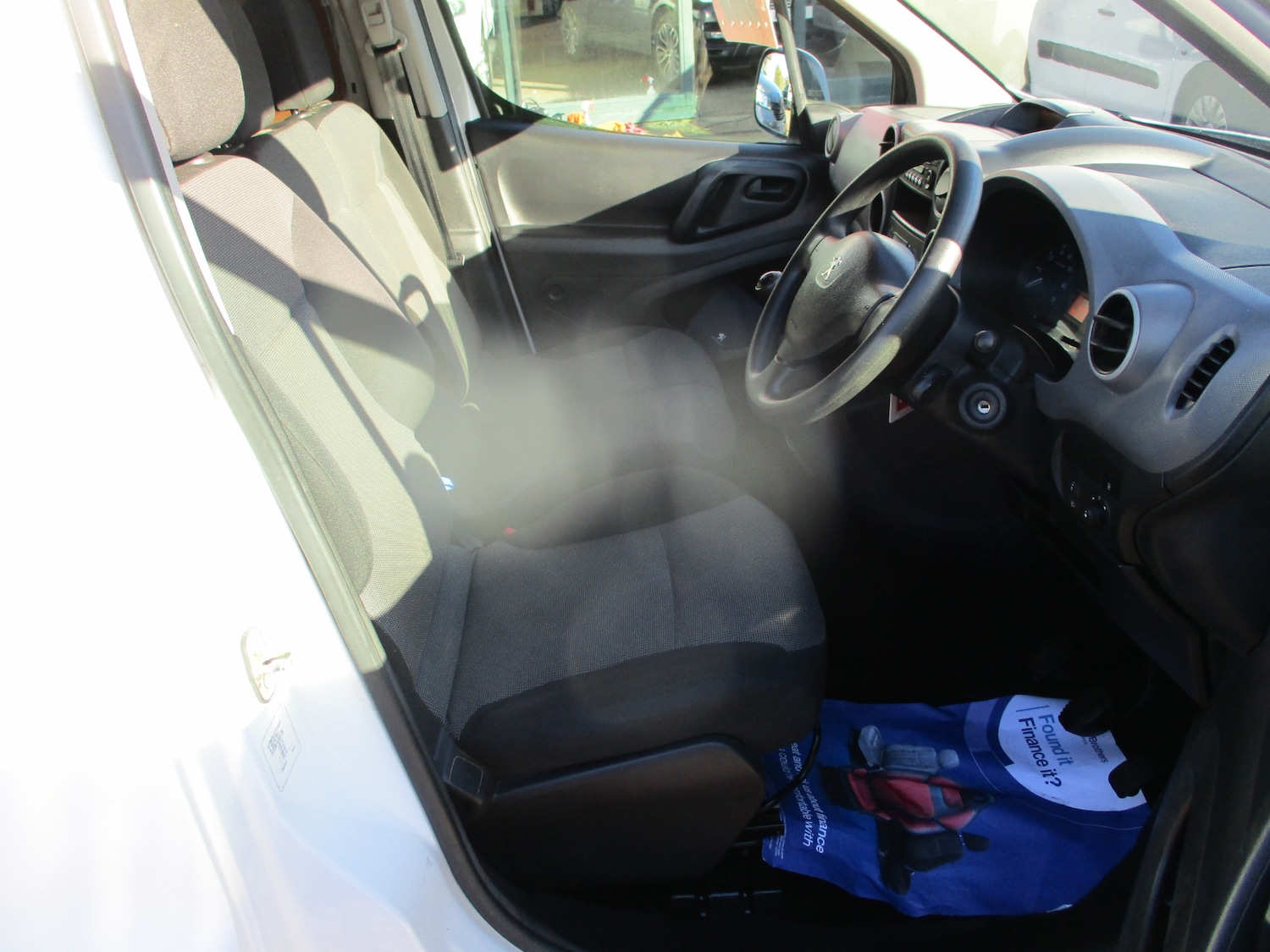 Used Peugeot Partner 2018 for sale - 77918317: Photo 26