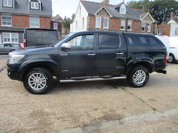 Used Toyota Hilux 2013 for sale - 79720261: Photo