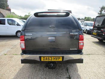 Used Toyota Hilux 2013 for sale - 79720261: Photo