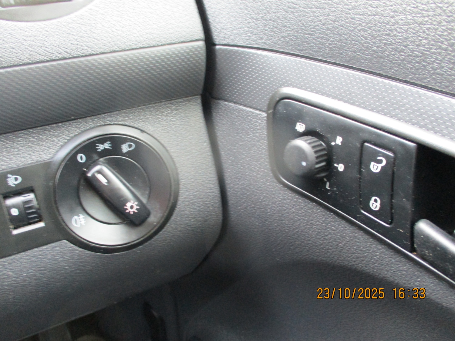 Used Volkswagen Caddy 2015 for sale - 76355392: Photo 18