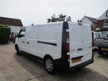 Used Renault Trafic 2017 for sale - 78905089: Photo